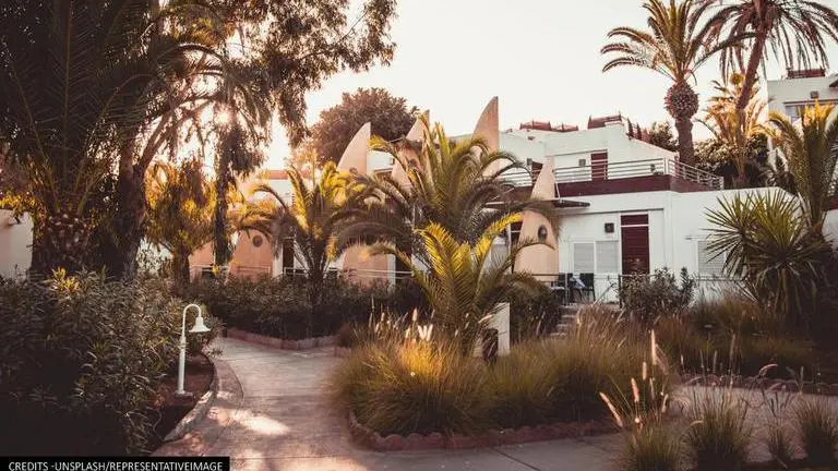 Mumbai: Essar sells bungalow for Rs 185 crores at Worli to diamond merchant Dholakia Mumbai