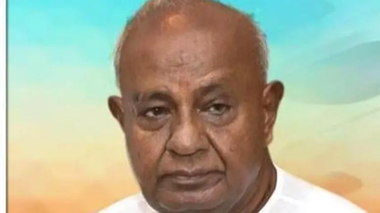 Senior JD(S) leader H D Deve Gowda asks regional parties to rally behind Cong to stop BJP