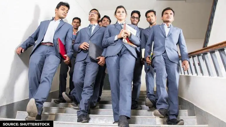 top commerce courses