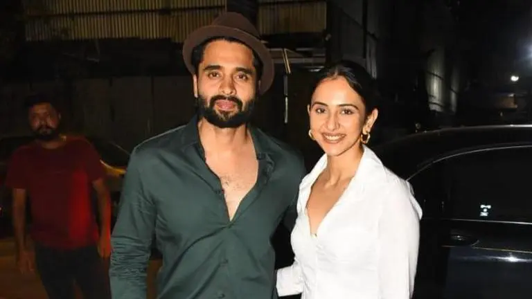 Rakul Preet Singh, beau Jackky Bhagnani step out for a romantic date night rakul preet singh