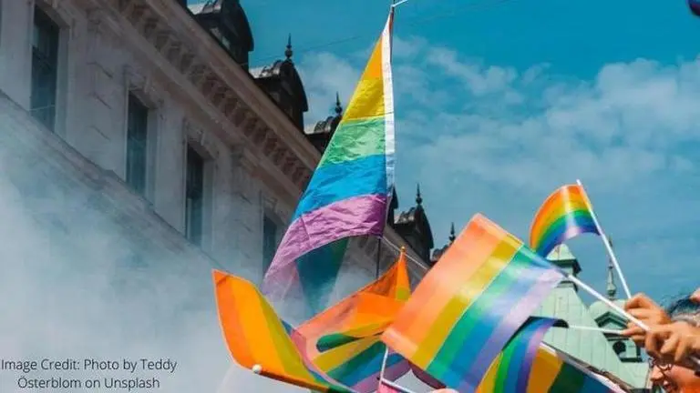 Quarantined drag queens land TV show in Israel