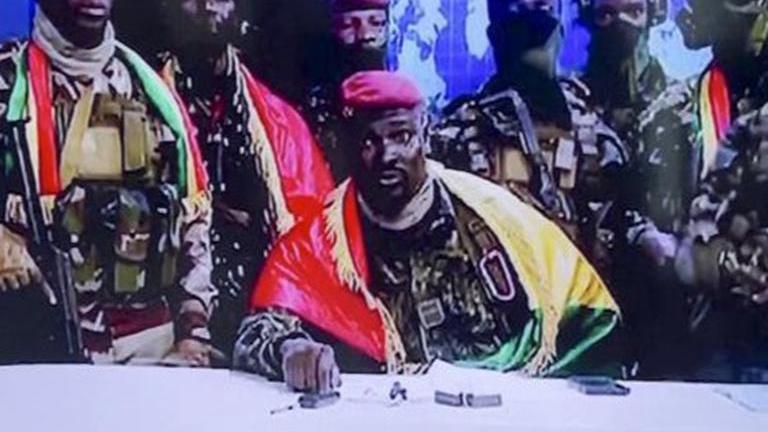 Coup leader meets members of Guinea's armed forces | Republic World