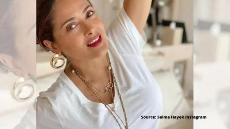 Salma Hayek reveals being a major foodie, calls food 'emotional' In frame: Salma Hayek, Source: Instagram
