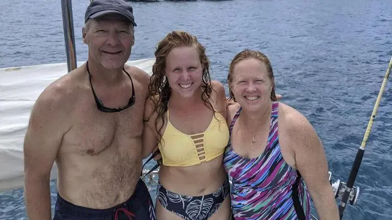 US family among hundreds of sailors stuck in Tahiti US family among hundreds of sailors stuck in Tahiti