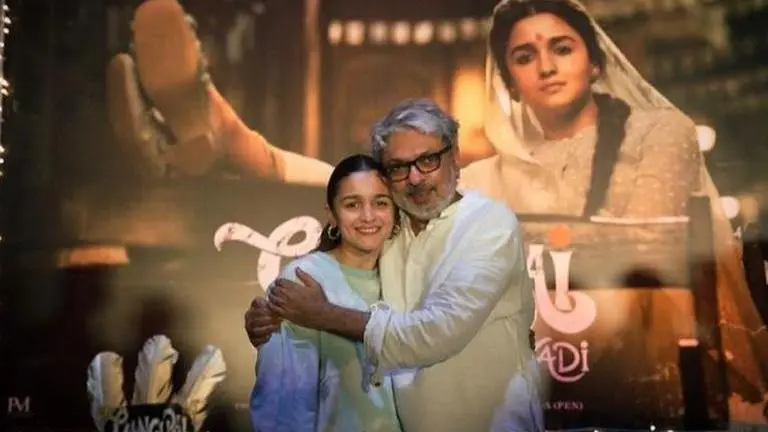 Alia Bhatt wraps up 'Gangubai Kathiawadi' shoot after 2 years: 'I’ve lost a part of me' Alia Bhatt