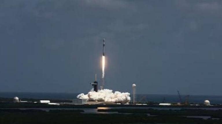 SpaceX launches 'Falcon 9' with 53 new Starlink satellites in 100th ...