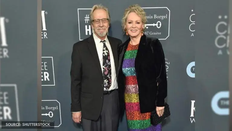 Actor Richard Gilliland dies at 71; Annie Potts, Joanna Cassidy & others mourn his death Richard Gilliland