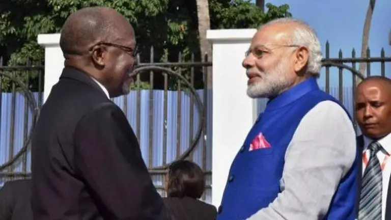 PM Modi & Tanzanian Prez hold talks; emphasis on improving trade, edu & bilateral ties Modi