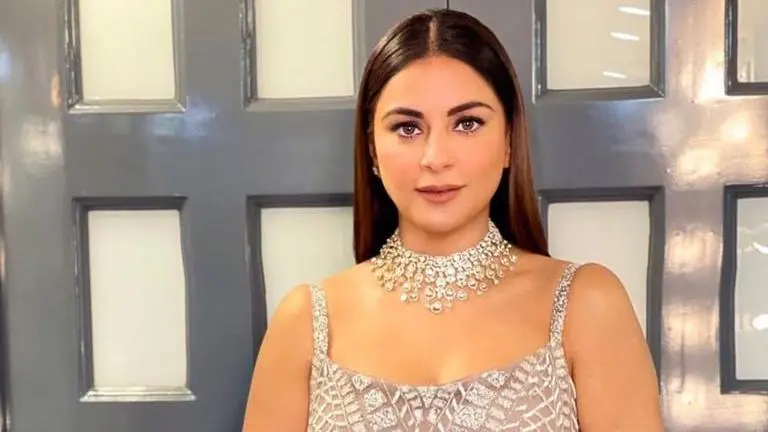 Shraddha Arya receives apology from interior designer post robbery; 'Got my fittings back' Shraddha Arya, Shraddha Arya receives apology from interior designer, Shraddha Arya robbed