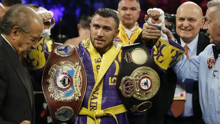 Lomachenko, Lopez to give boxing fans a gift: free fight