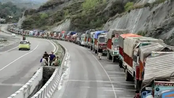 Jammu-Srinagar National Highway Reopens For Traffic After Multiple Landslides Jammu-Srinagar National Highway Reopens For Traffic After Multiple Landslides
