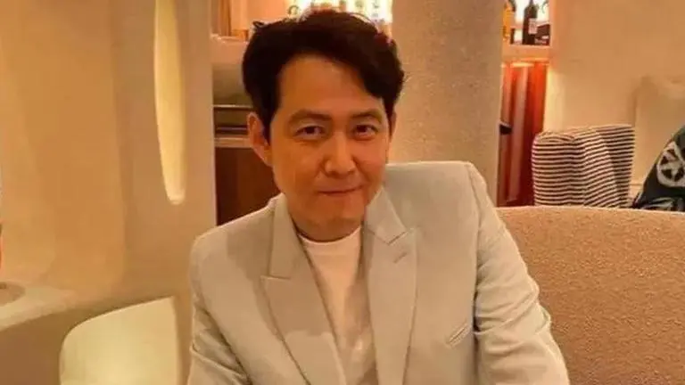 'Squid Game' actor Lee Jung Jae diagnosed with Covid as he returns home after Emmy win Lee Jung-jae