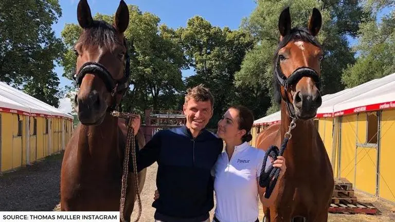 Thomas Muller posts HILARIOUS video with horses, names them after Bayern teammates thomas muller