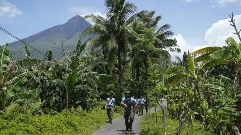 Philippine's most active volcano erupts, poor villagers continue to live in danger zones Philippine's most active volcano