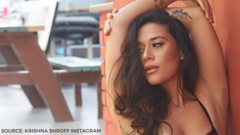 Krishna Shroff flaunts her hip tattoos in new black and white bikini post on Instagram In frame: Krishna Shroff; Source: Instagram