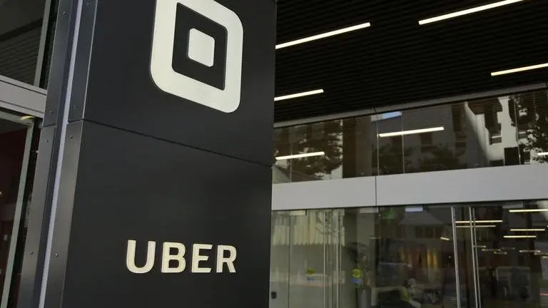 Uber loses $2.9 billion, offloads bike and scooter business
