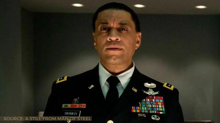 Harry Lennix confirms being 'Martian Manhunter' in Zack Snyder's 'Justice League' Harry Lennix