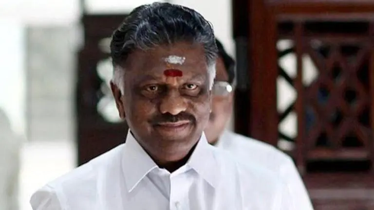 AIADMK top leader Panneerselvam says functionaries should be 'loyal' to the party