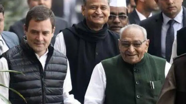 Congress veteran Motilal Vora tests positive for COVID-19, admitted to AIIMS