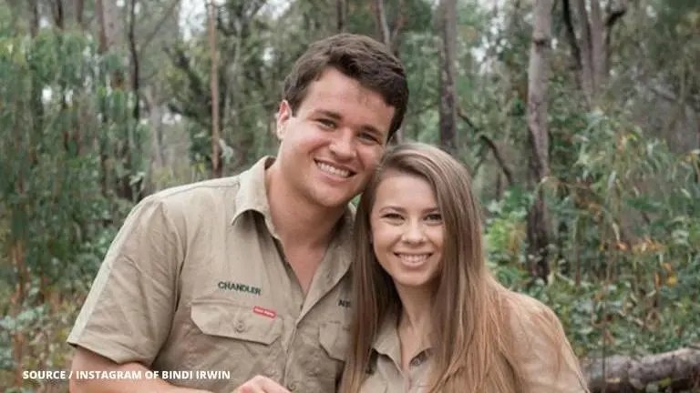 Bindi Irwin and Chandler Powell announce their pregnancy, celebrities pour in wishes Bindi Irwin