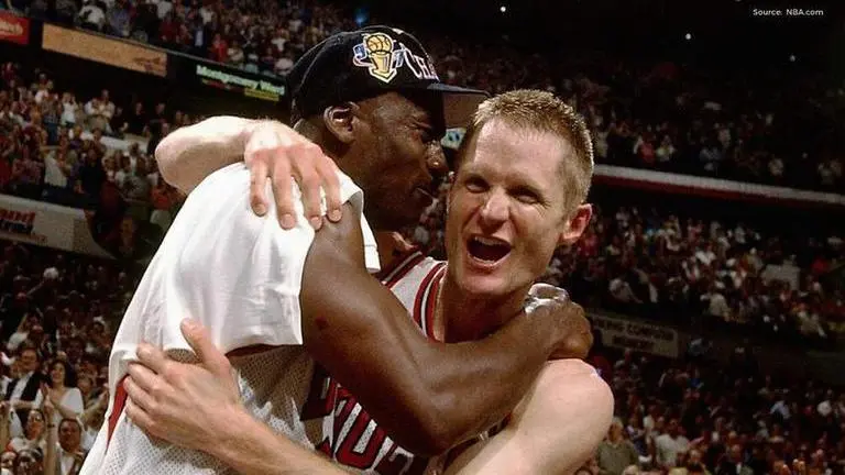 Why did Michael Jordan punch Steve Kerr during the Bulls 1995 training camp? why did michael jordan punch steve kerr