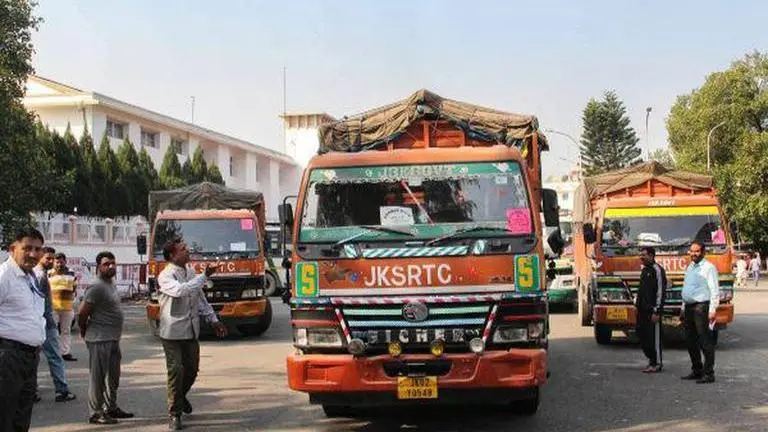 Trucks carrying official records of 'Darbar Move' reach Jammu Trucks