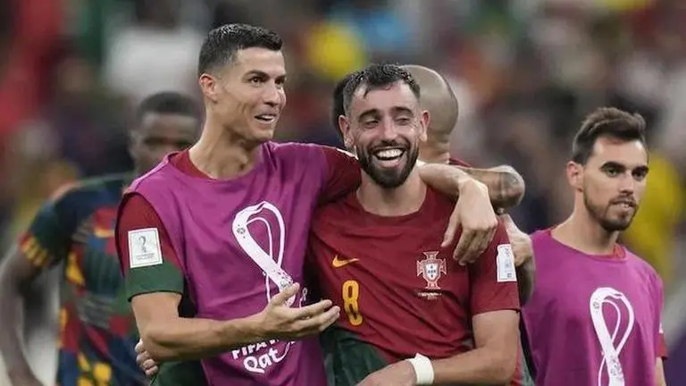 Fernandes makes honest admission about Portugal's first goal vs Uruguay: 'I celebrated...' Bruno Fernandes and Cristiano Ronaldo