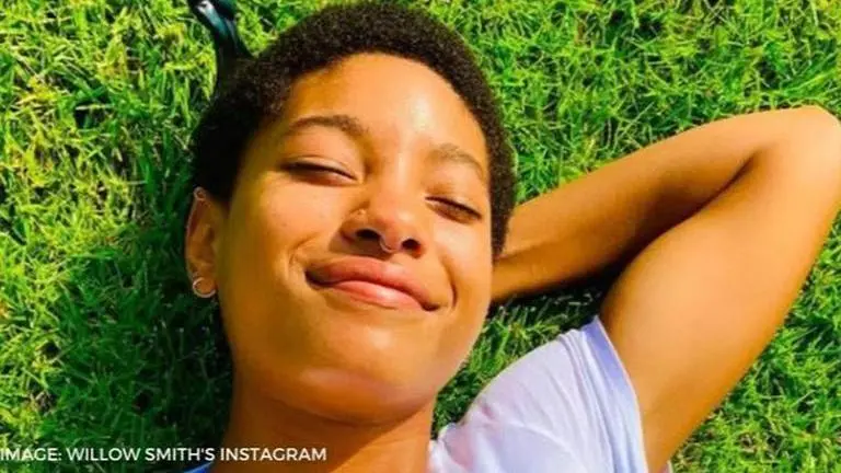 Willow Smith opens up about the 'intense racism and sexism' her mother faced in the past Willow Smith