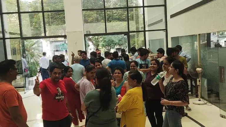 Logix Blossom Green Society