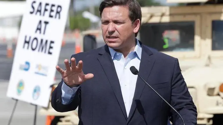 Florida Gov.: Young people fueling COVID outbreak