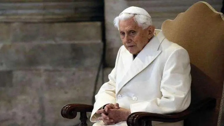 Pope Benedict XVI extremely ill after visiting ailing brother in Germany: Report pope Benedict XVI