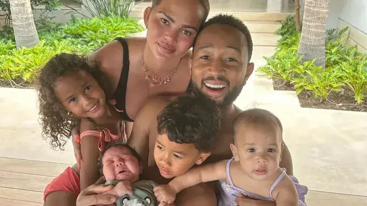 Grammy winner John Legend says his 4 kids with Chrissy bring joy, positive energy to their home John Legend with his family