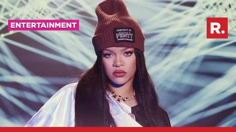 Rihanna, trio of anthems highlight Super Bowl's star power Rihanna