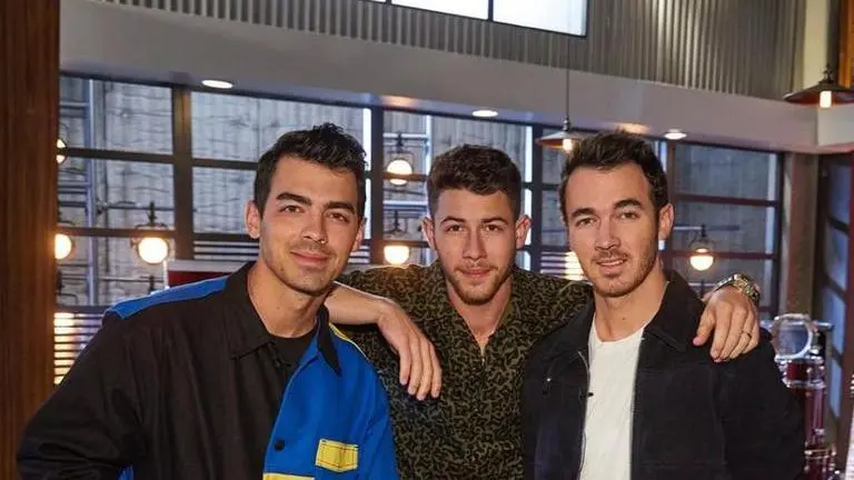 Nick Jonas pours in love on 'big bro' Kevin Jonas' 33rd birthday, says 'Miss you' Nick Jonas