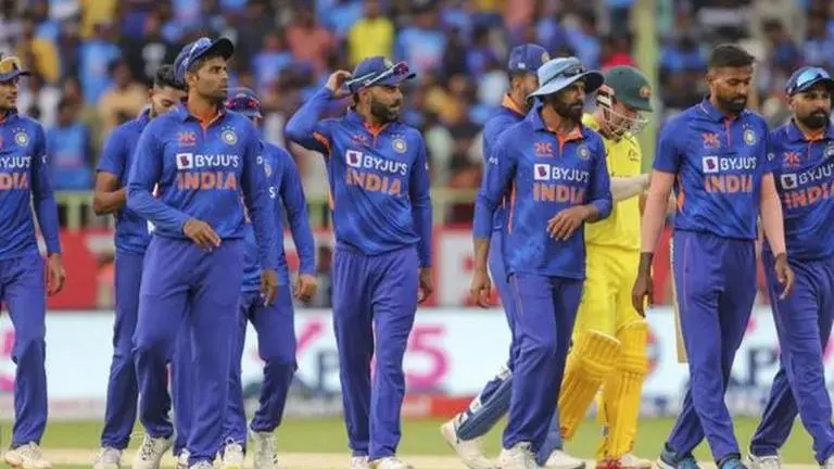 Which IPL team has most players in India squad for Asia Cup 2023? 2 teams have 0 players