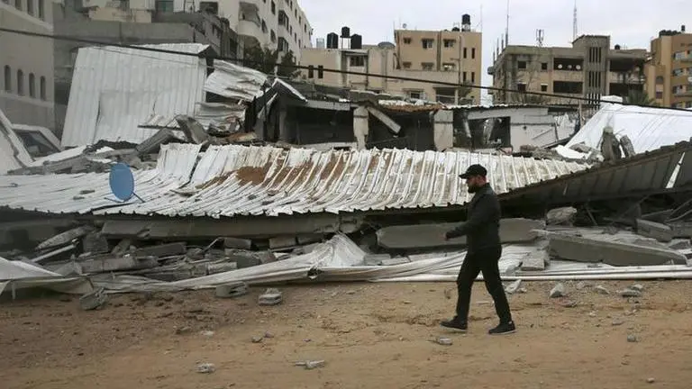 Israel army hits Hamas targets in Gaza Strip Israel army hits Hamas targets in Gaza Strip