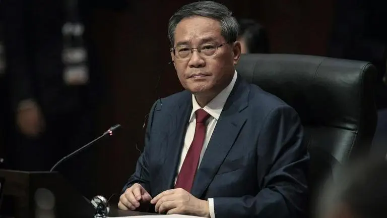 China's premier is on a charm offensive as ASEAN summit protests Beijing's aggression at sea China's premier is on a charm offensive as ASEAN summit protests Beijing's aggression at sea