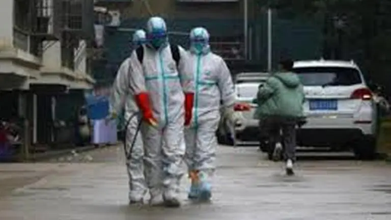 Coronavirus impact: Maruti, Honda, Mahindra suspend manufacturing operations CORONAVIRUS