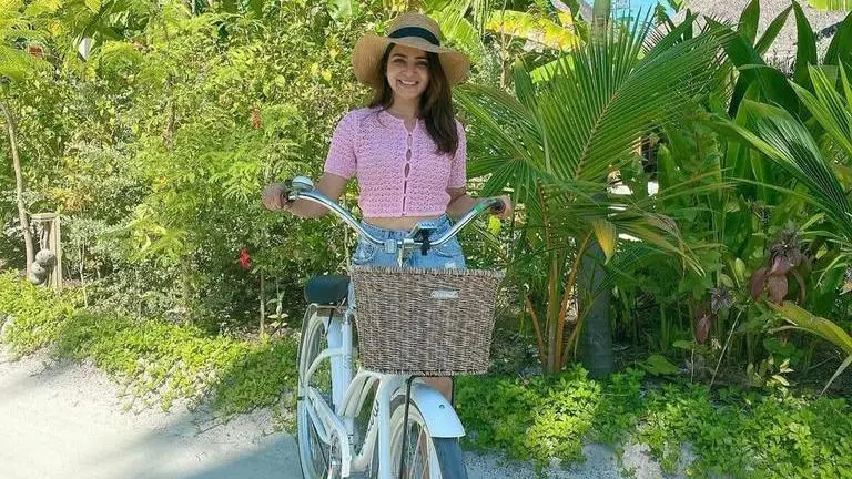 Samantha Akkineni exudes every bit of sunshine in her latest photoshoot; See photo Samantha Akkineni