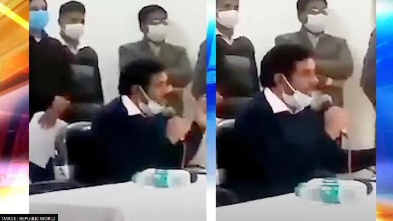 'Phasi pe tang dunga': MP collector's warning for staff over missed vaccination target Phasi pe tang dunga