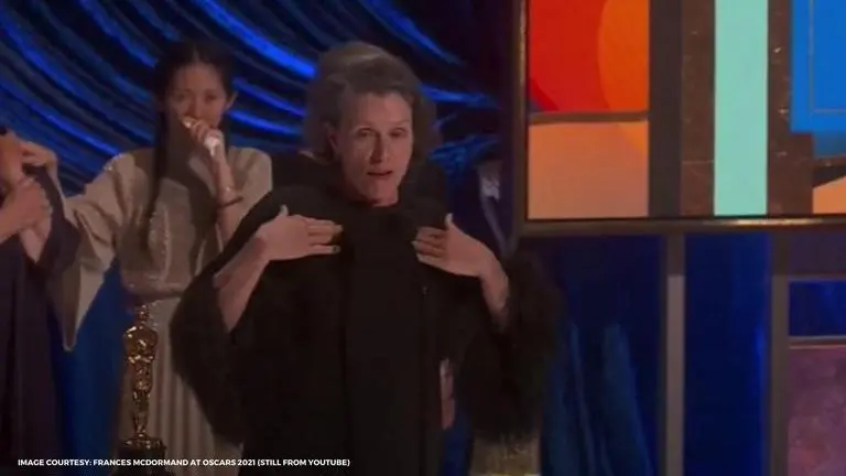 Frances McDormand fiercely howls during her acceptance speech at Oscars 2021; Watch Source: Frances McDormand at Oscars 2021 (Still from YouTube)