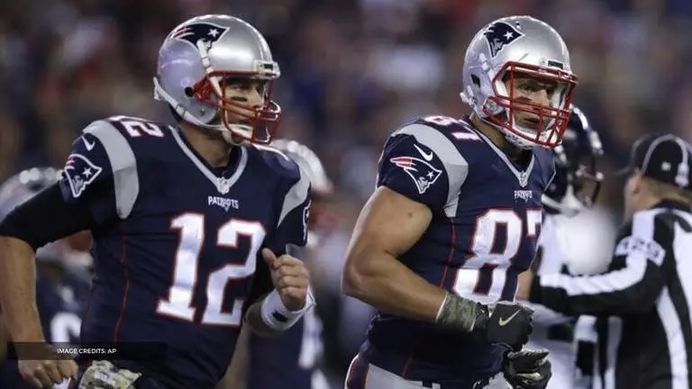 Did Tom Brady convince Rob Gronkowski to come out of NFL retirement and join Bucs? Tom Brady