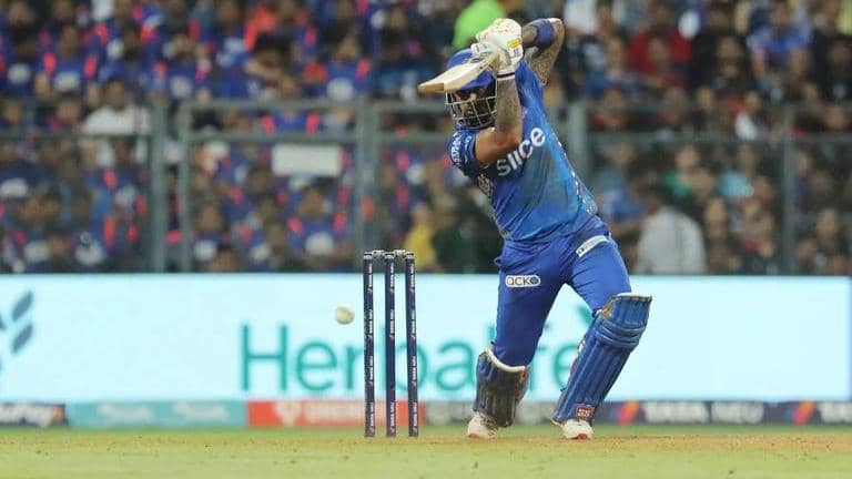 MI vs RCB live score IPL 2023 Mumbai Indians vs Royal Challengers Bangalore latest updates