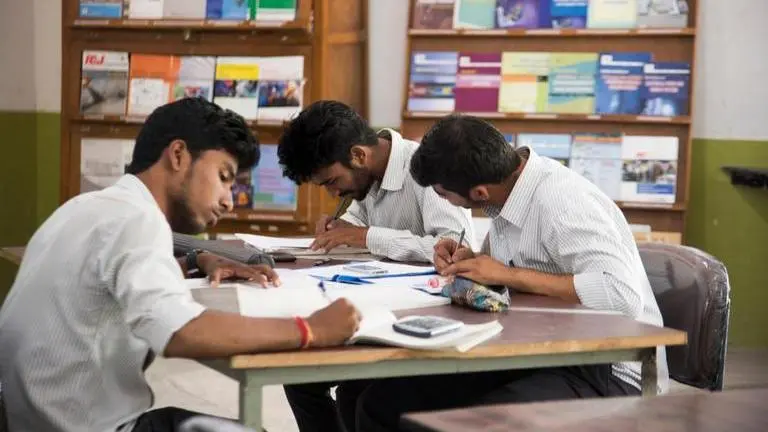 Lucknow University news: Entrance exam, admission form details, and more lucknow university