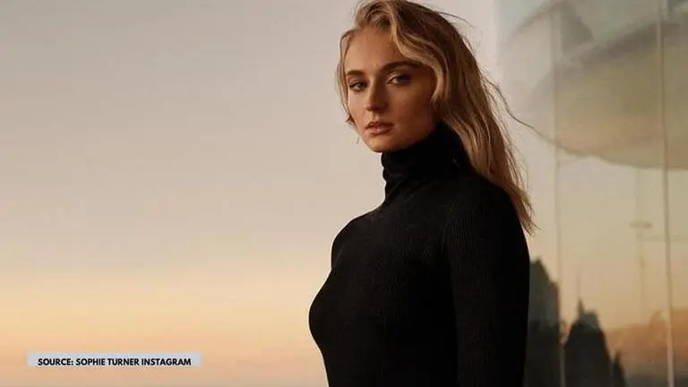 Sophie Turner shares adorable picture with her brothers on National Siblings Day Sophie Turner extends wishes on National Siblings Day, shares picture with her brothers