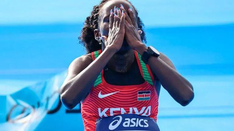 Kenyan athlete Peres Jepchirchir breaks her own world record for women-only half marathon Kenyan