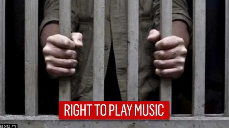 Italian mafia boss wins legal fight, gets legal permission to play music in prison cell Mafia boss