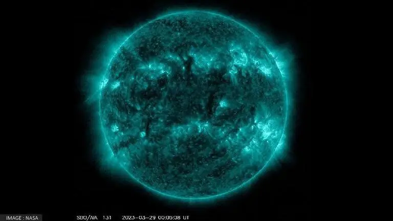 Sun solar flare March 29 2023