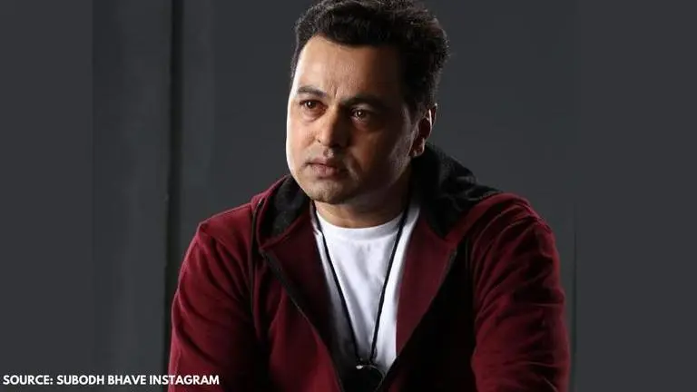 Subodh Bhave’s picture of ‘dwaar-paal’ has his fans doubling in laughter, see post Subodh Bhave