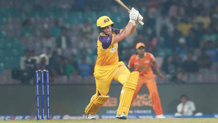 UP Warriors vs Gujarat Giants